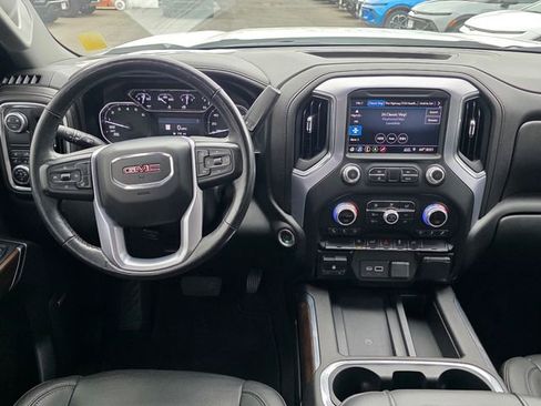Used 2019 GMC Sierra 1500 SLT w/ SLT Premium Package RWD image 17