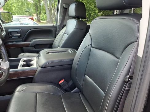 Used 2017 GMC Sierra 1500 SLT AWD/4WD image 18