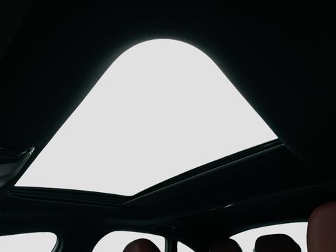 Certified 2025 BMW i4 eDrive40 RWD image 15