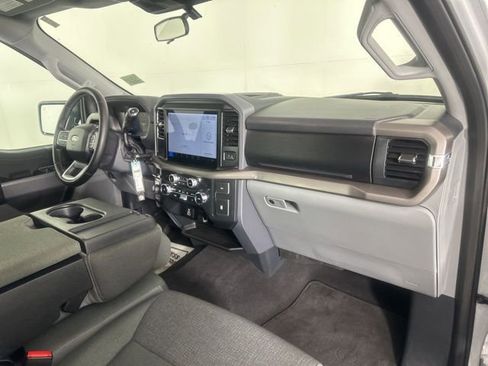 Used 2025 Ford F150 XLT w/ Equipment Group 301A Standard image 12