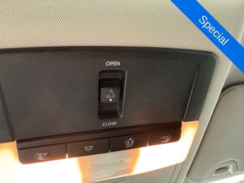 Used 2021 Nissan Altima 2.5 SR w/ SR Premium Package FWD image 24