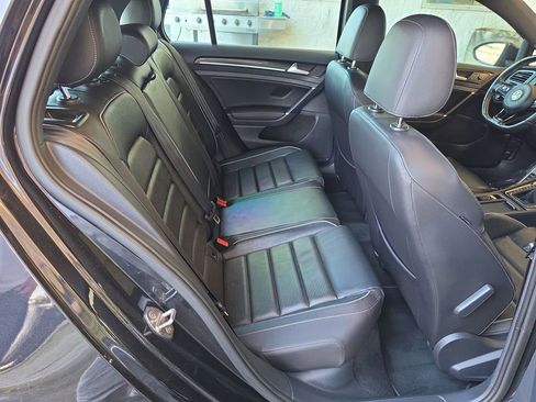 Used 2019 Volkswagen Golf R 4-Door image 30