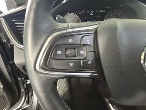 Used 2021 Buick Envision Essence AWD/4WD image 15