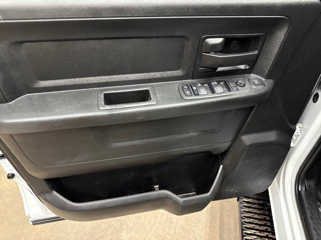 Used 2024 RAM 2500 Tradesman w/ Chrome Appearance Group AWD/4WD image 27
