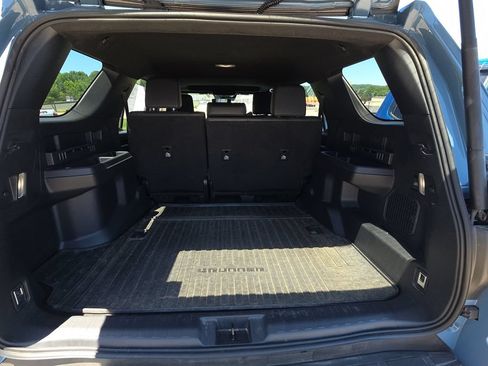 Used 2025 Toyota 4Runner TRD Sport Premium w/ Tow Technology Package AWD/4WD image 15