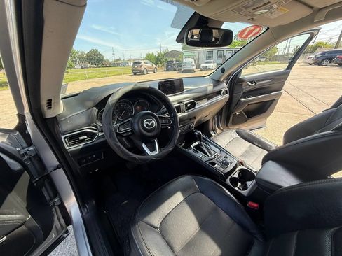 Used 2017 MAZDA CX-5 Grand Touring w/ Premium Package FWD image 12