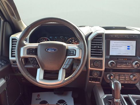Used 2019 Ford F150 King Ranch w/ Equipment Group 601A Luxury AWD/4WD image 8