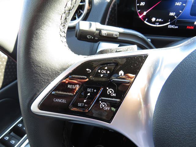 Used 2026 Mercedes-Benz GLB 250 4MATIC image 12