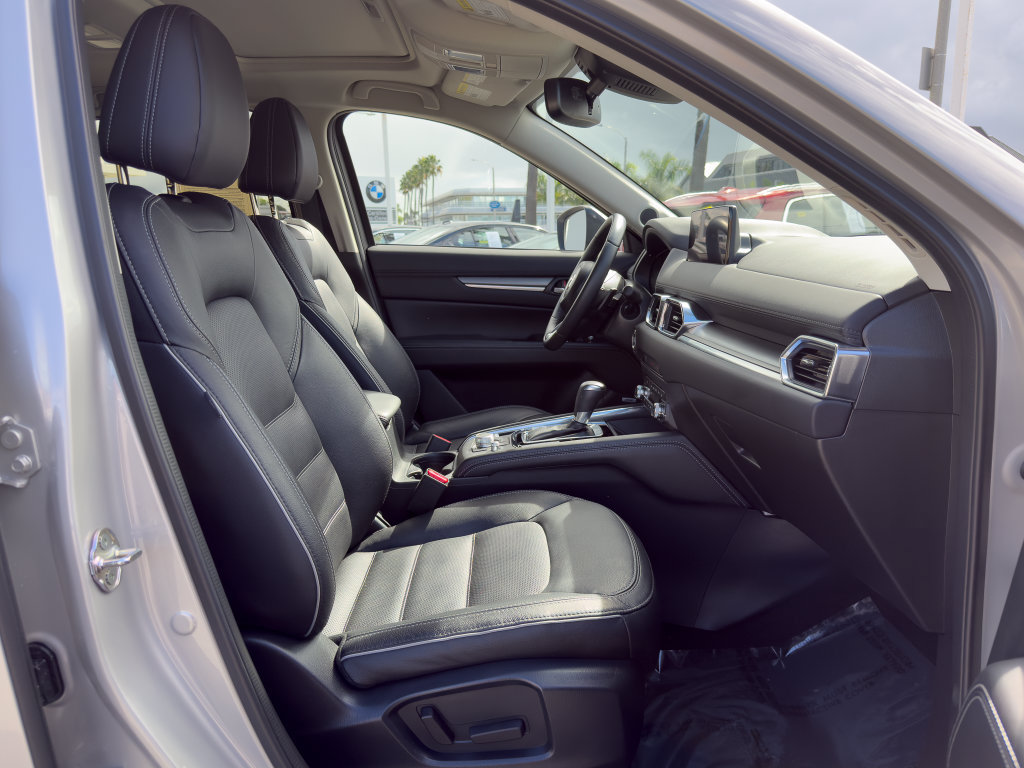 Used 2025 MAZDA CX-5 AWD 2.5 S w/ Premium Plus Pkg image 29