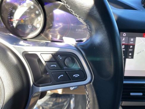 Used 2021 Porsche Cayenne AWD/4WD image 11
