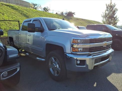 Used 2016 Chevrolet Silverado 2500 LT w/ All Star Edition AWD/4WD image 11