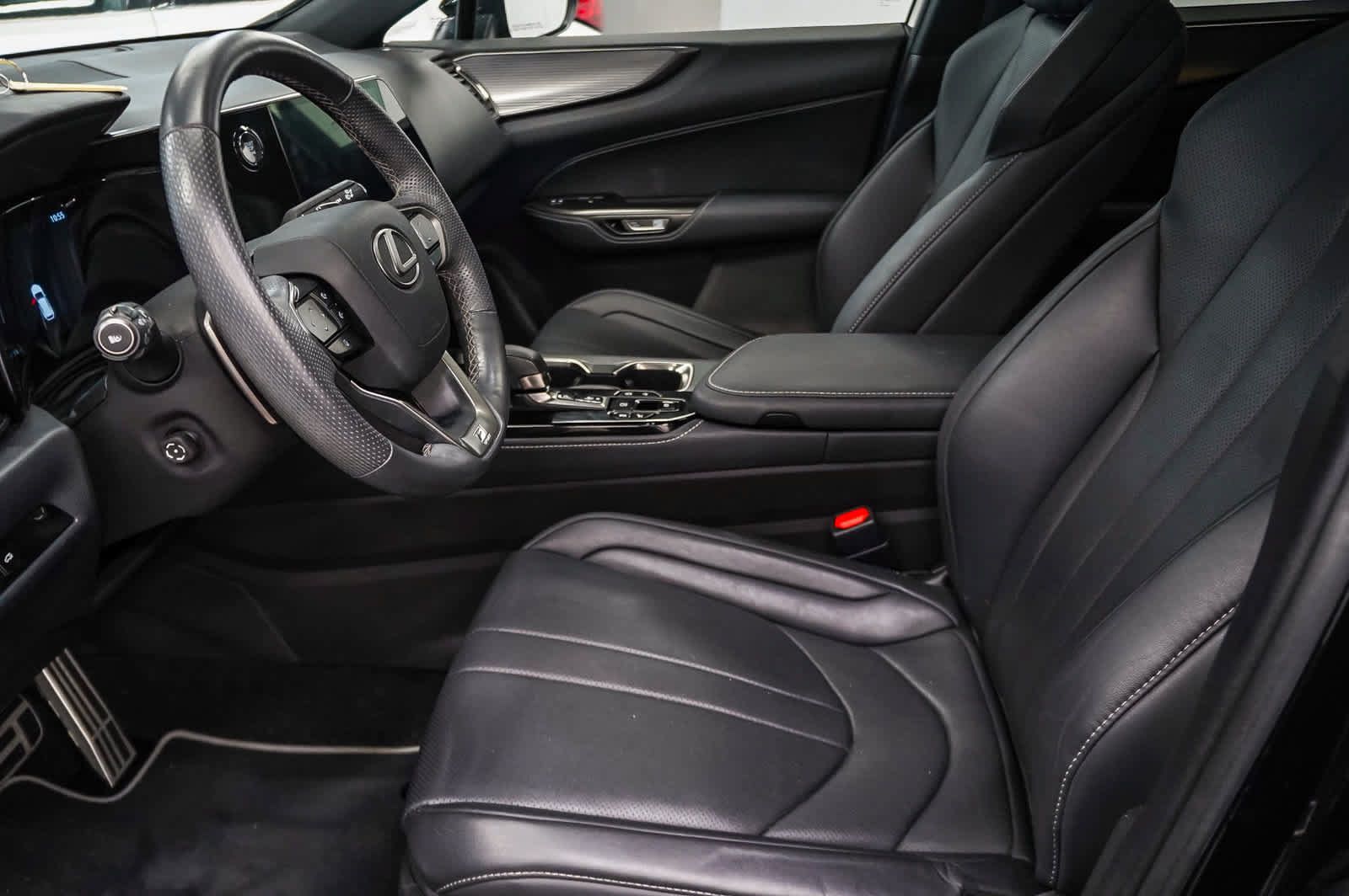 Used 2024 Lexus NX 350 F Sport AWD/4WD image 17