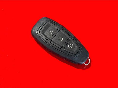 Used 2018 Ford Focus RS AWD/4WD image 34