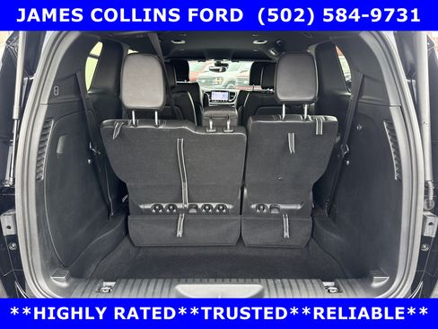 Used 2025 Chrysler Pacifica Select FWD image 21