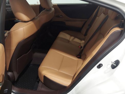 Used 2021 Lexus ES 250 AWD/4WD image 17