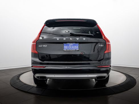 Used 2020 Volvo XC90 T5 Momentum w/ Protection Package Premier AWD/4WD image 21