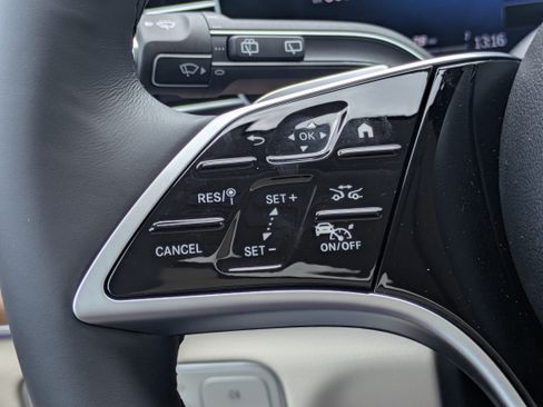 New 2026 Mercedes-Benz GLE 450 4MATIC image 26