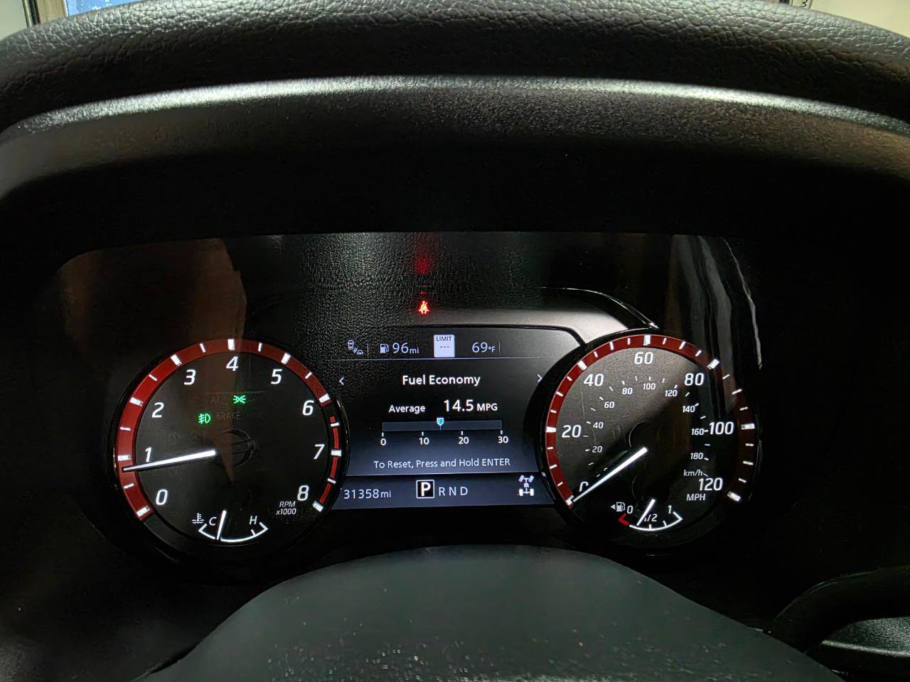 Used 2022 Nissan Titan PRO-4X w/ Pro-4x Convenience Package AWD/4WD image 47