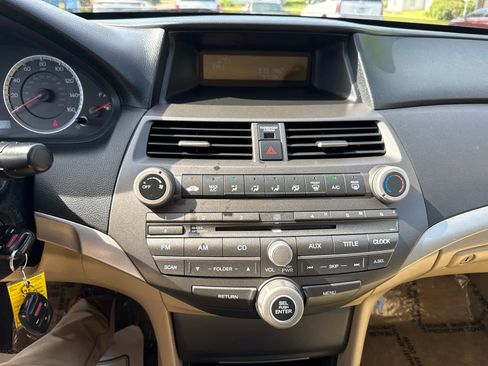 Used 2012 Honda Accord LX image 20