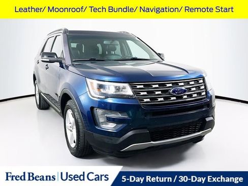 Used 2017 Ford Explorer XLT w/ Equipment Group 202A AWD/4WD image 1
