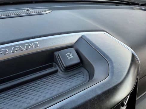 Used 2022 RAM 1500 Big Horn image 32