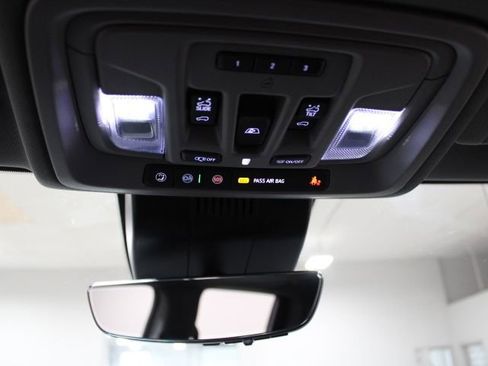 Used 2023 GMC Sierra 1500 Denali w/ Technology Package image 42