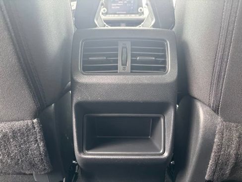 Used 2024 Nissan Rogue S FWD image 28
