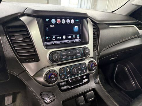 Used 2017 Chevrolet Suburban LT AWD/4WD image 20