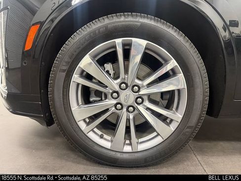 Used 2023 Cadillac XT6 Premium Luxury w/ Technology Package image 10