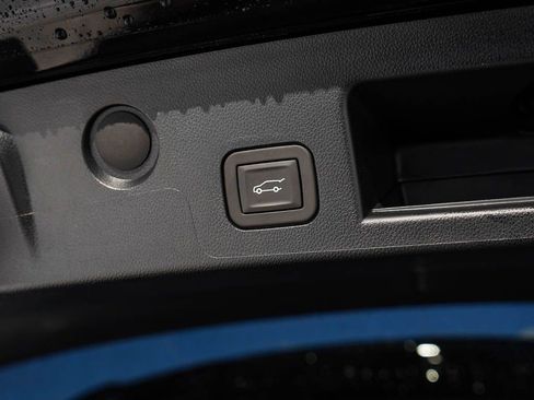 New 2026 GMC Terrain Elevation w/ Elevation Premium Package image 9