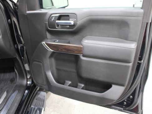 Used 2020 GMC Sierra 1500 SLT AWD/4WD image 25