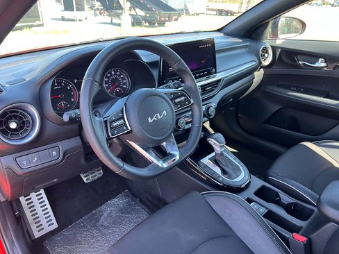 Used 2023 Kia Forte GT-Line w/ GT-Line Premium Package image 14