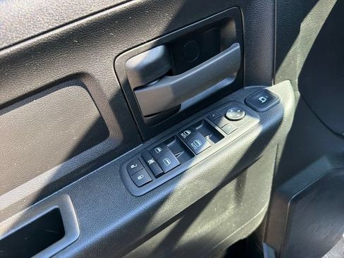 Used 2023 RAM 2500 Tradesman w/ Convenience Group AWD/4WD image 13