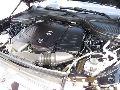 Used 2026 Mercedes-Benz GLC 300 4MATIC image 7