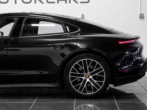 Used 2023 Porsche Taycan w/ Premium Package image 23