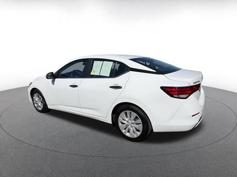 Used 2025 Nissan Sentra S FWD image 8