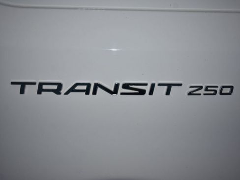 Used 2024 Ford Transit 250 148 Medium Roof Extended AWD image 27