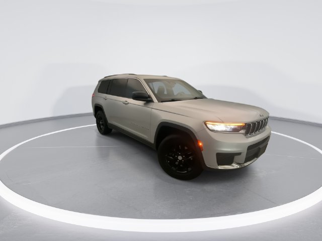 Used 2021 Jeep Grand Cherokee L Laredo w/ Luxury Tech Group I AWD/4WD image 6