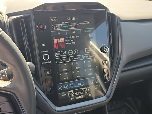 Certified 2025 Subaru Crosstrek 2.5i Limited image 11