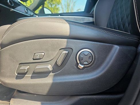 Used 2025 Genesis GV70 3.5T Sport w/ Sport Advanced Package image 14