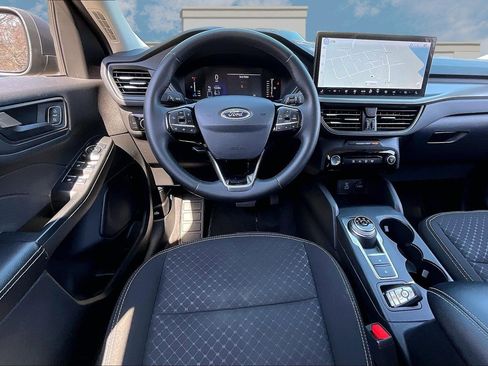 Used 2023 Ford Escape Active w/ Tech Pack #1 image 5