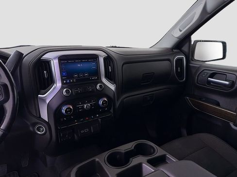 Used 2019 GMC Sierra 1500 SLE image 25