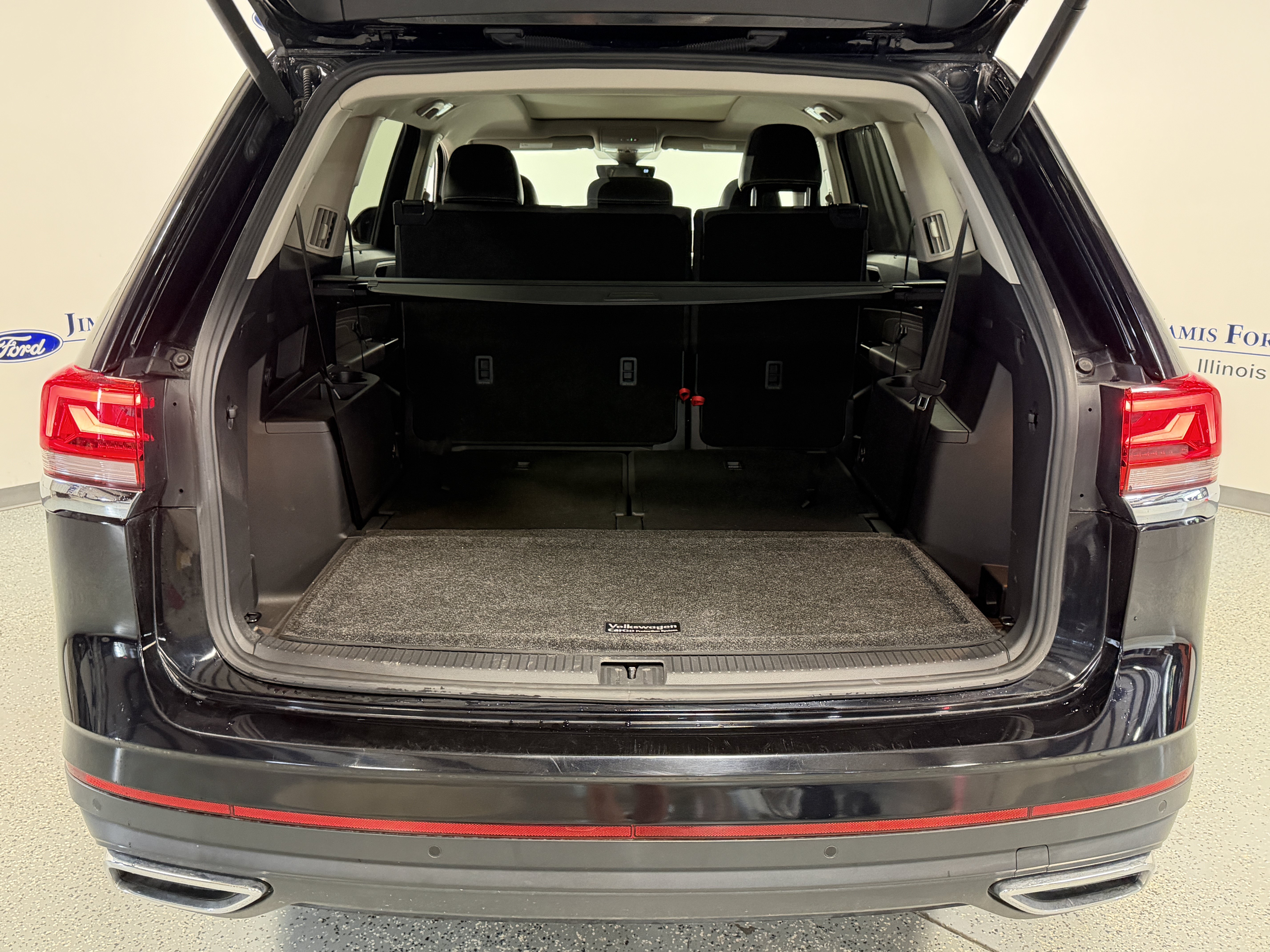 Used 2021 Volkswagen Atlas SEL w/ MDO Package (Bench Seat) AWD/4WD image 24