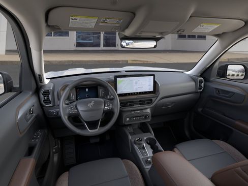 Used 2026 Ford Bronco Sport Outer Banks AWD/4WD image 9
