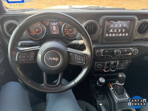 Used 2022 Jeep Wrangler Unlimited Sport image 18