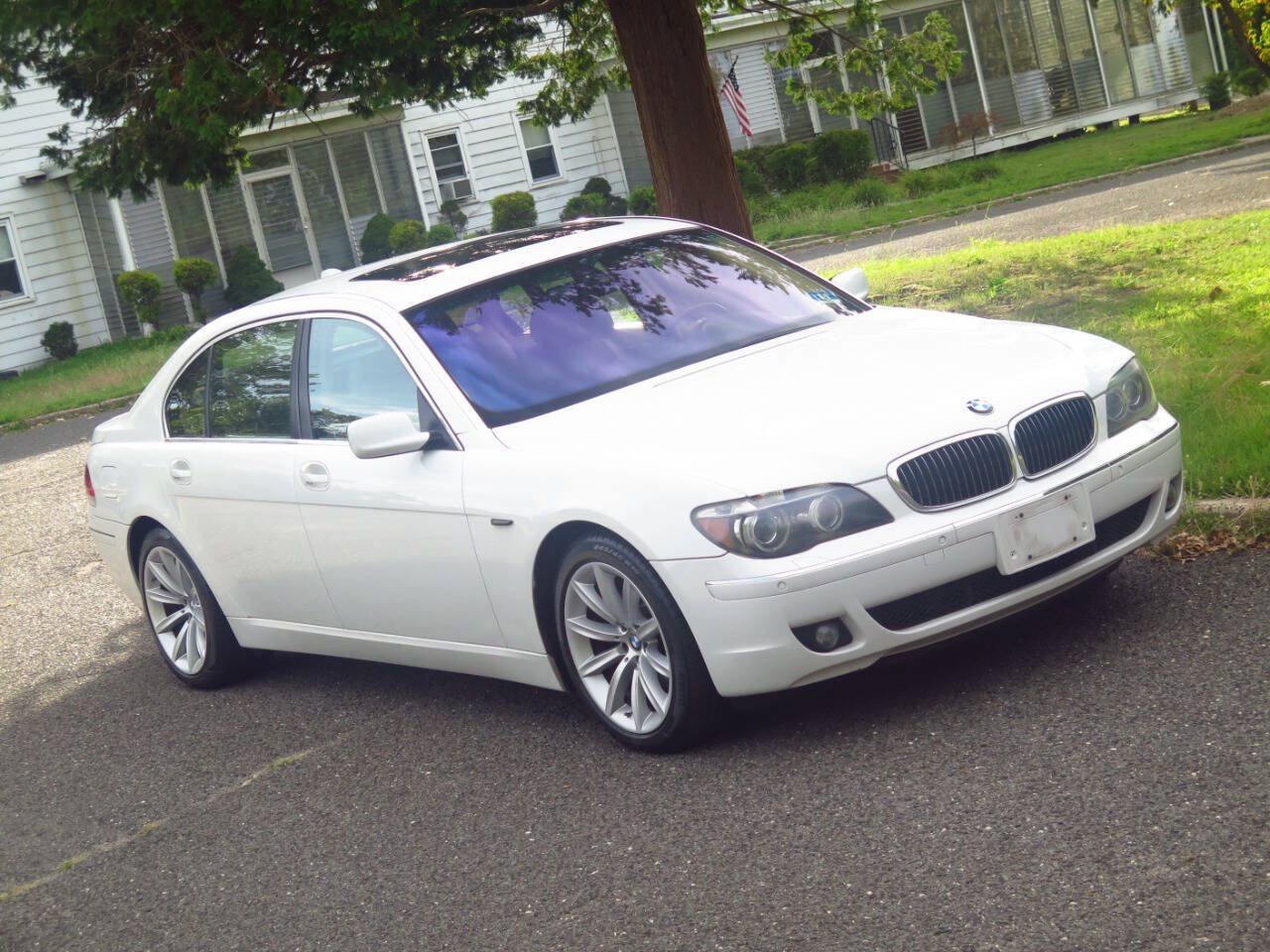 Used 2007 BMW 750Li RWD image 28