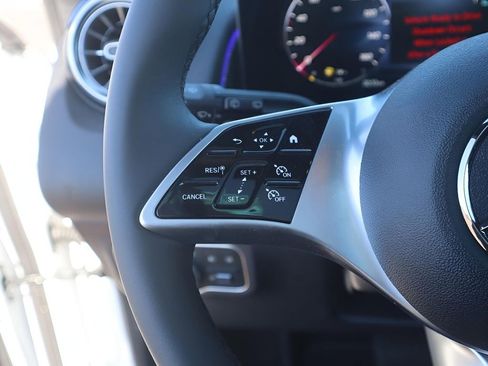 New 2026 Mercedes-Benz GLB 250 4MATIC image 39
