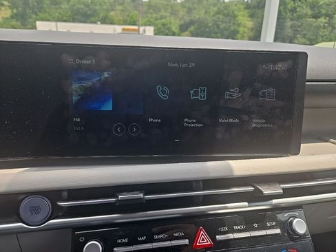 Used 2025 Hyundai Tucson SEL AWD/4WD image 6