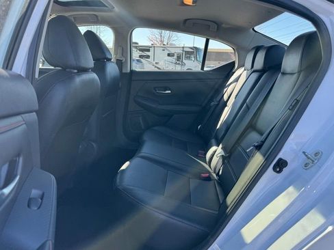 Used 2024 Nissan Sentra SR w/ SR Premium Package image 10