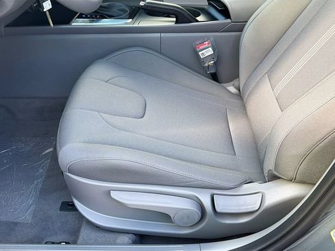 Certified 2026 Hyundai Elantra SE FWD image 19
